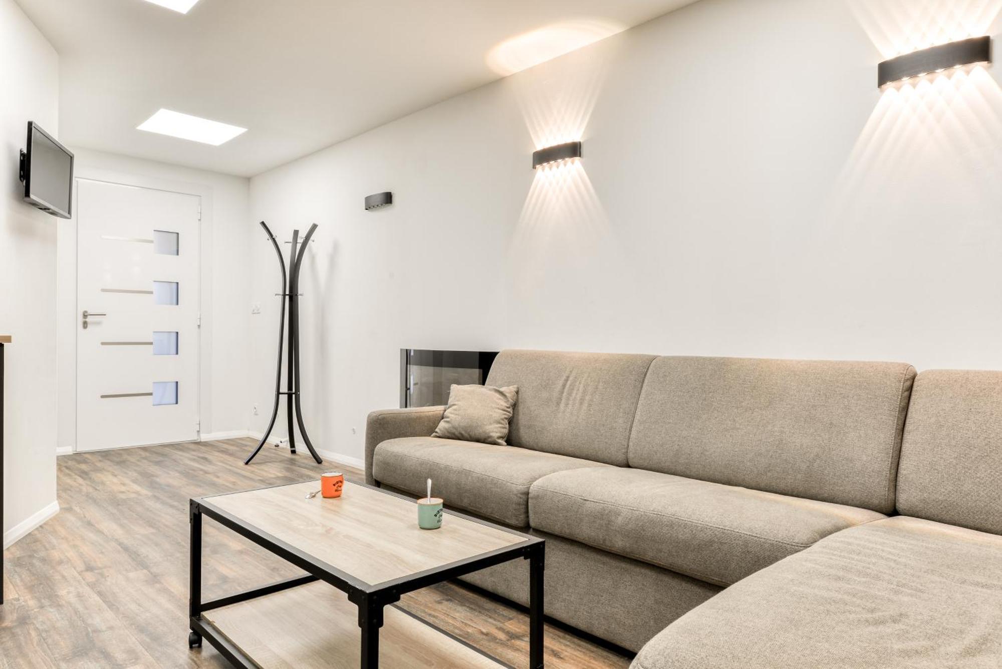 Cote Palais Avec Climatisation - Fibre & Netflix - Spacieux En Rez-De-Chaussee Carcasona Exterior foto